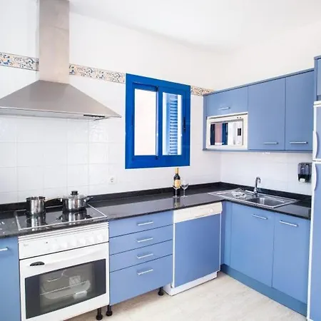 וילה In Playa Blanca Sleeps 4 Includes Swimming Pool And Wifi 7