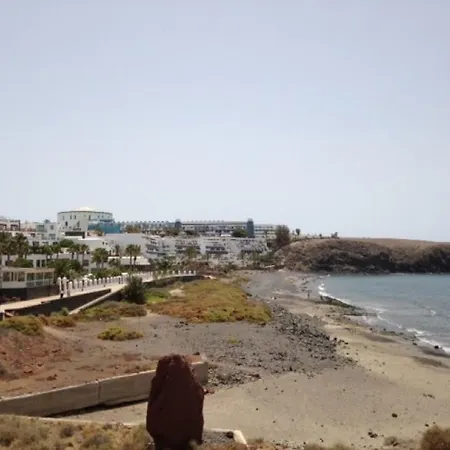 In Playa Blanca Sleeps 4 Includes Swimming Pool And Wifi 7 Villa