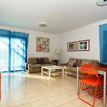 Willa In Playa Blanca Sleeps 4 Includes Swimming Pool And Wifi 7
